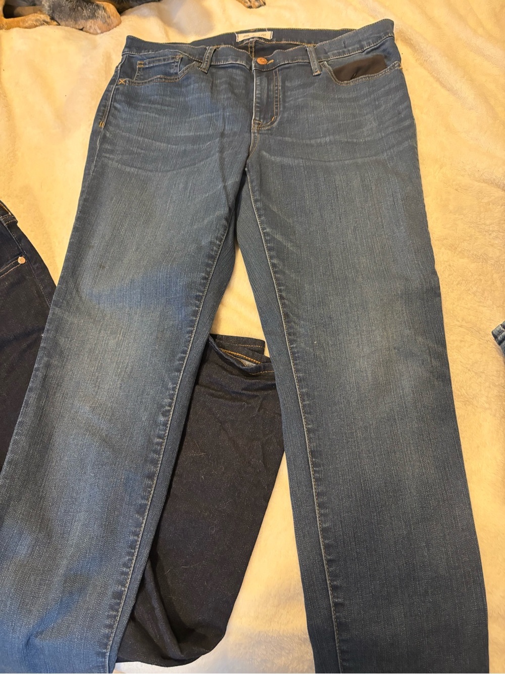 Bundle of 3 Jeans - madewell, express and Lucky - Picture 8 of 9